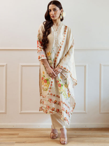 Women Floral Printed Regular Kurta with Trousers Dupatta