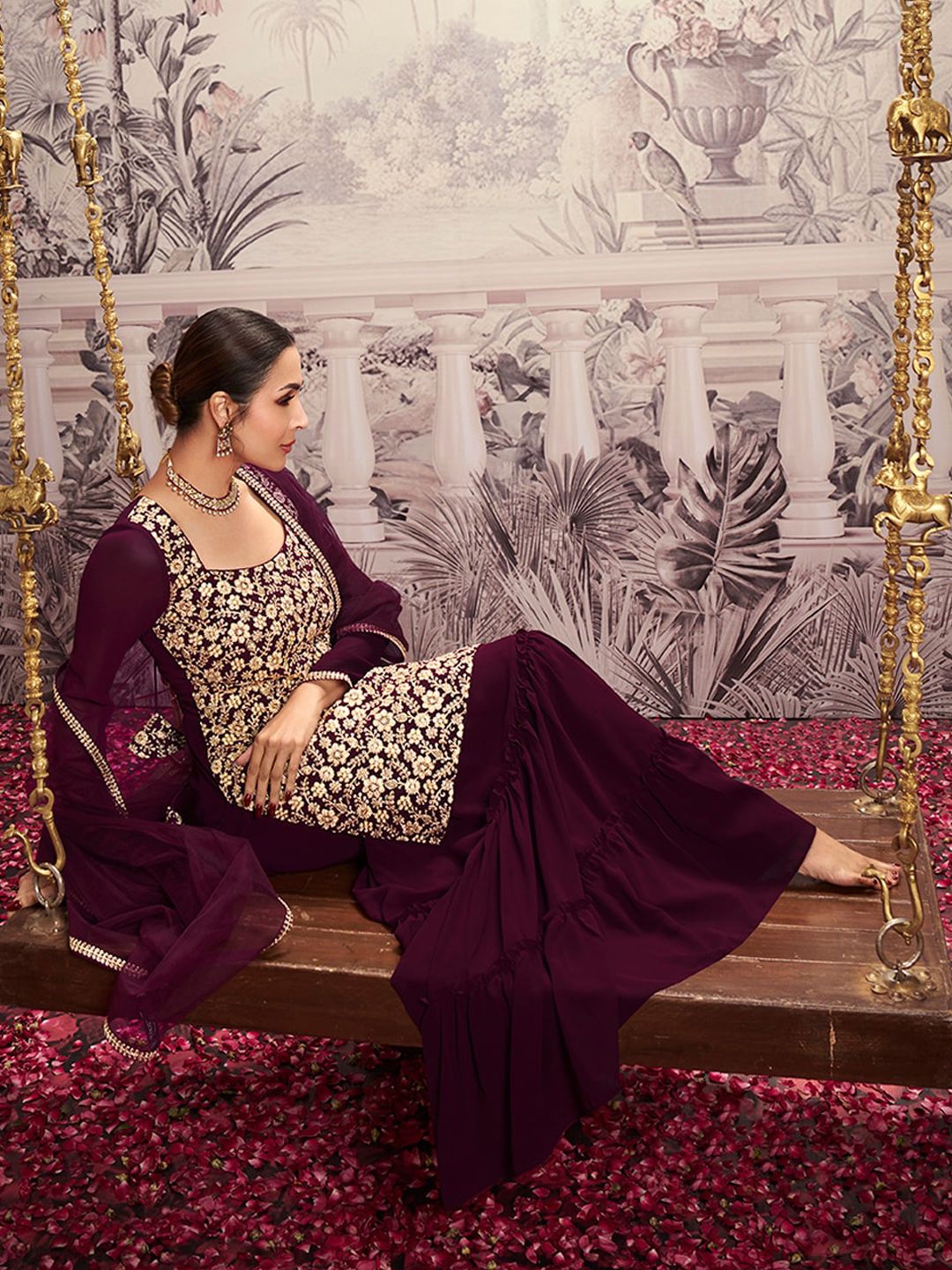 Dhiyona IN Floral Embroidered Square Neck Long Sleeve Sequinned Kurta Set With Dupatta