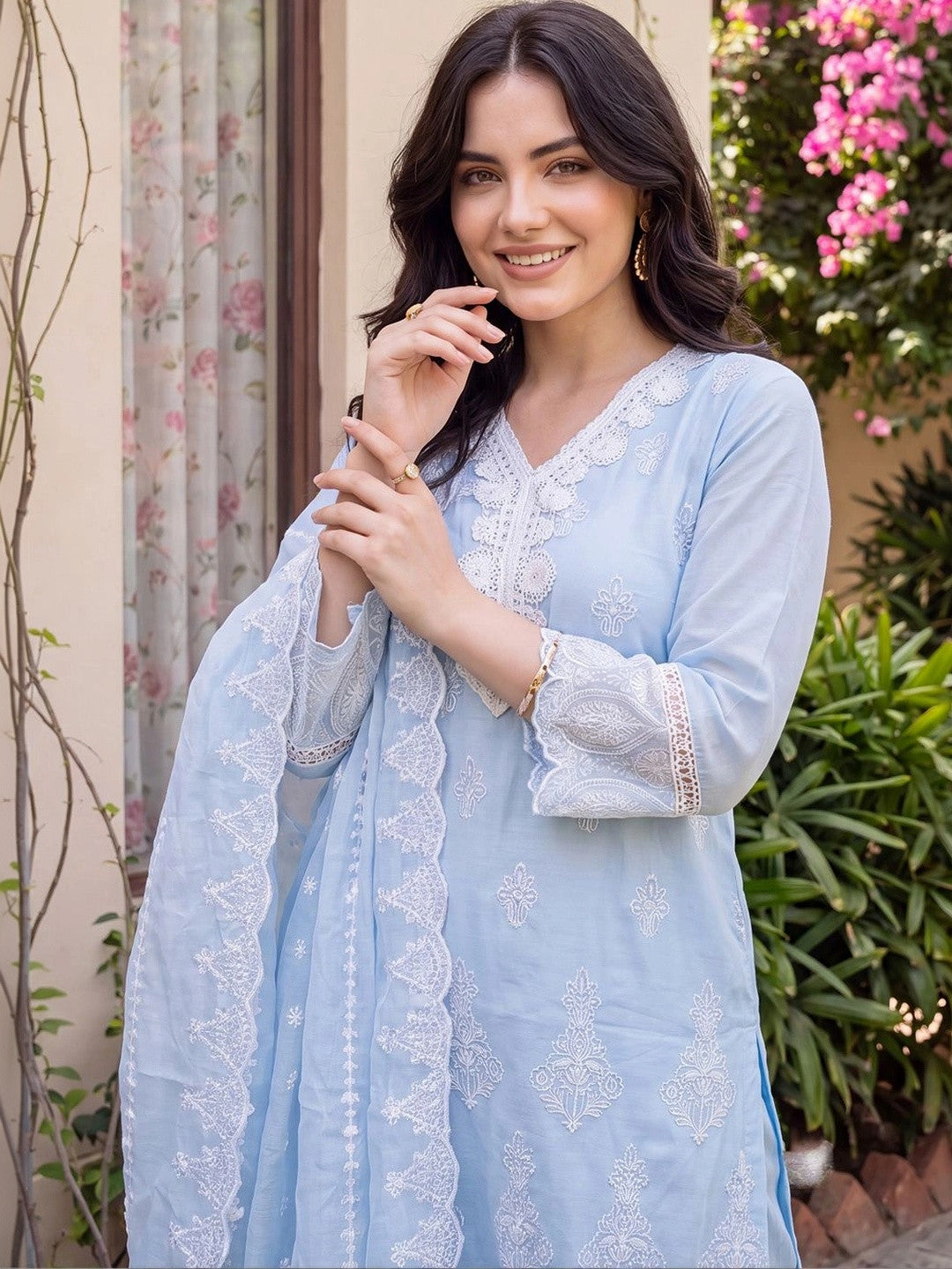Women Ethnic Motifs Embroidered Regular Thread Work Pure Cotton Kurta with Trousers & With Dupatta