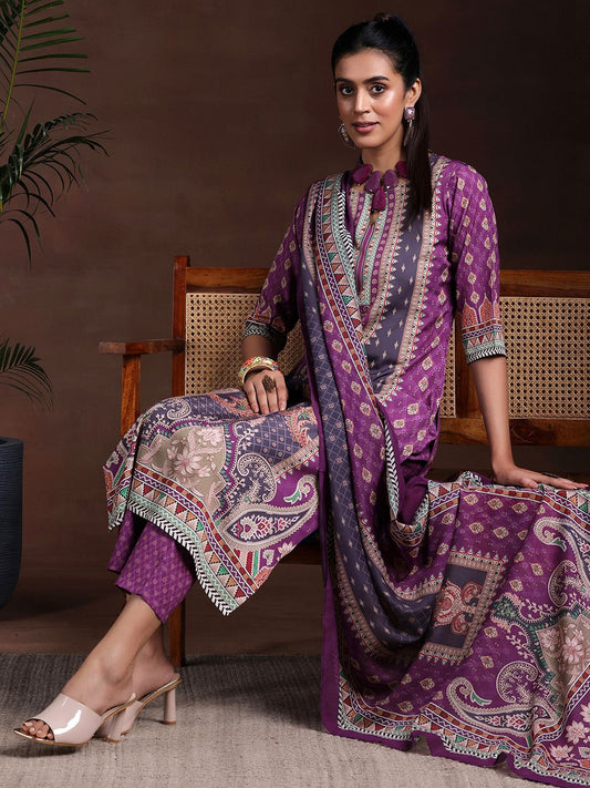 Women Ethnic Motifs Printed Regular Kurta with Trousers & With Dupatta