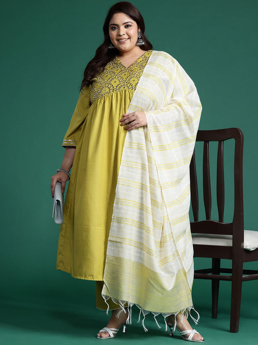 Dhiyona Women's Plus Size Embroidered Empire Mirror Work Kurta With Trousers & Dupatta