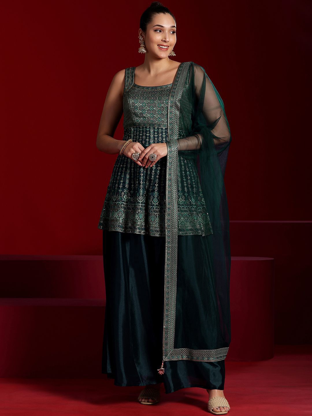 Dhiyona LL Ethnic Motifs Embroidered Sequinned Kurti with Palazzos & Dupatta