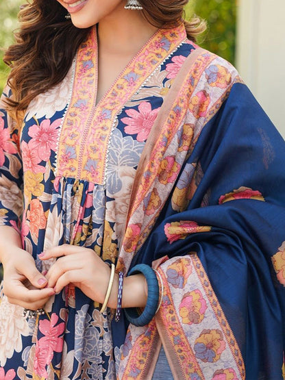Dhiyona KL Women Floral Printed Kurta with Palazzos & Dupatta