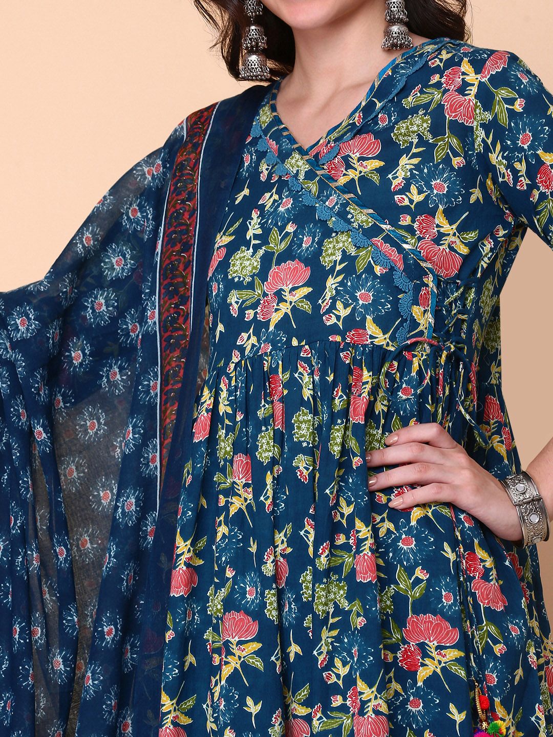 Dhiyona IS Women's Floral Printed V-Neck Three-Quarter Sleeves Pure Cotton Kurta Set
