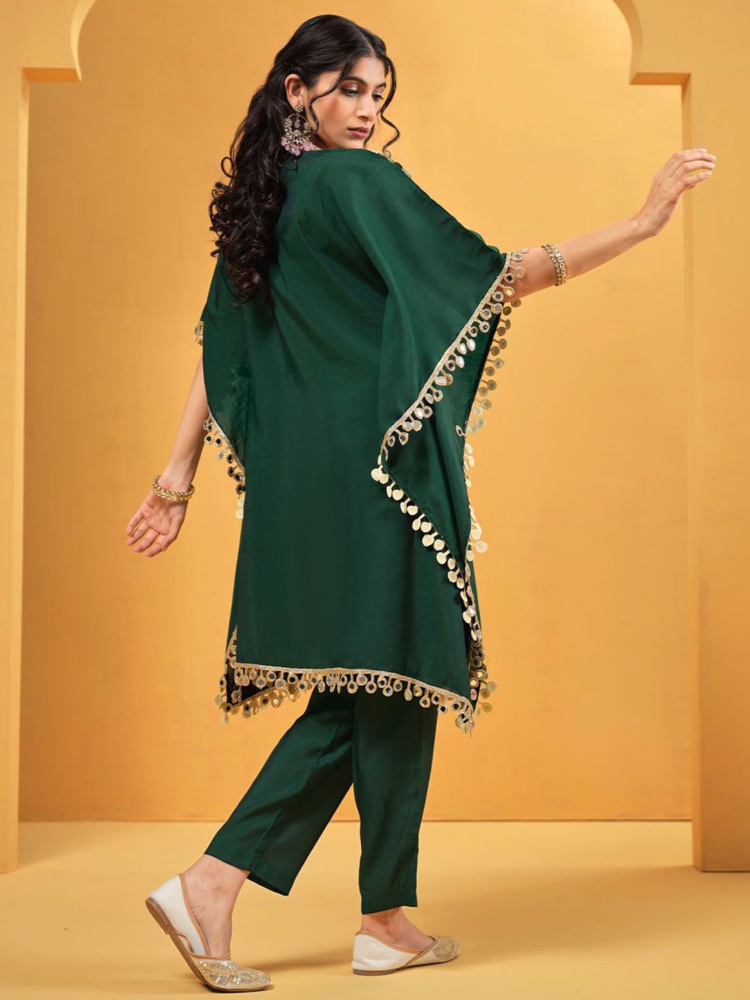 Dhiyona IS Women's Women Solid Embroidered Kaftan Kurta with Trousers