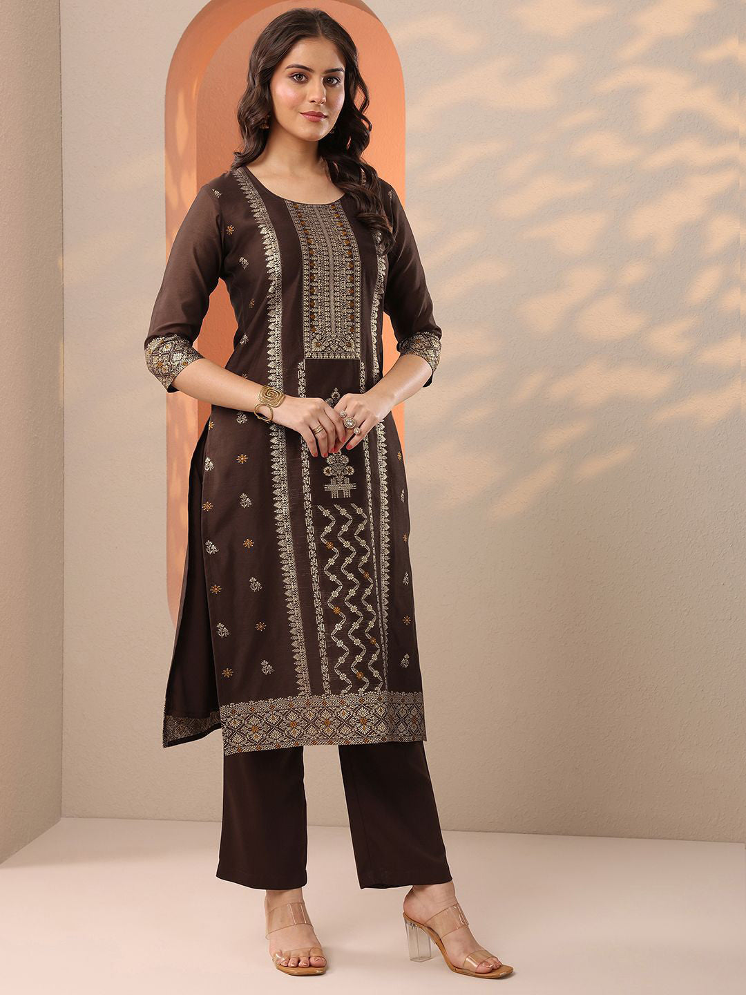 Women Woven Design Zari Kurta with Trousers & Dupatta