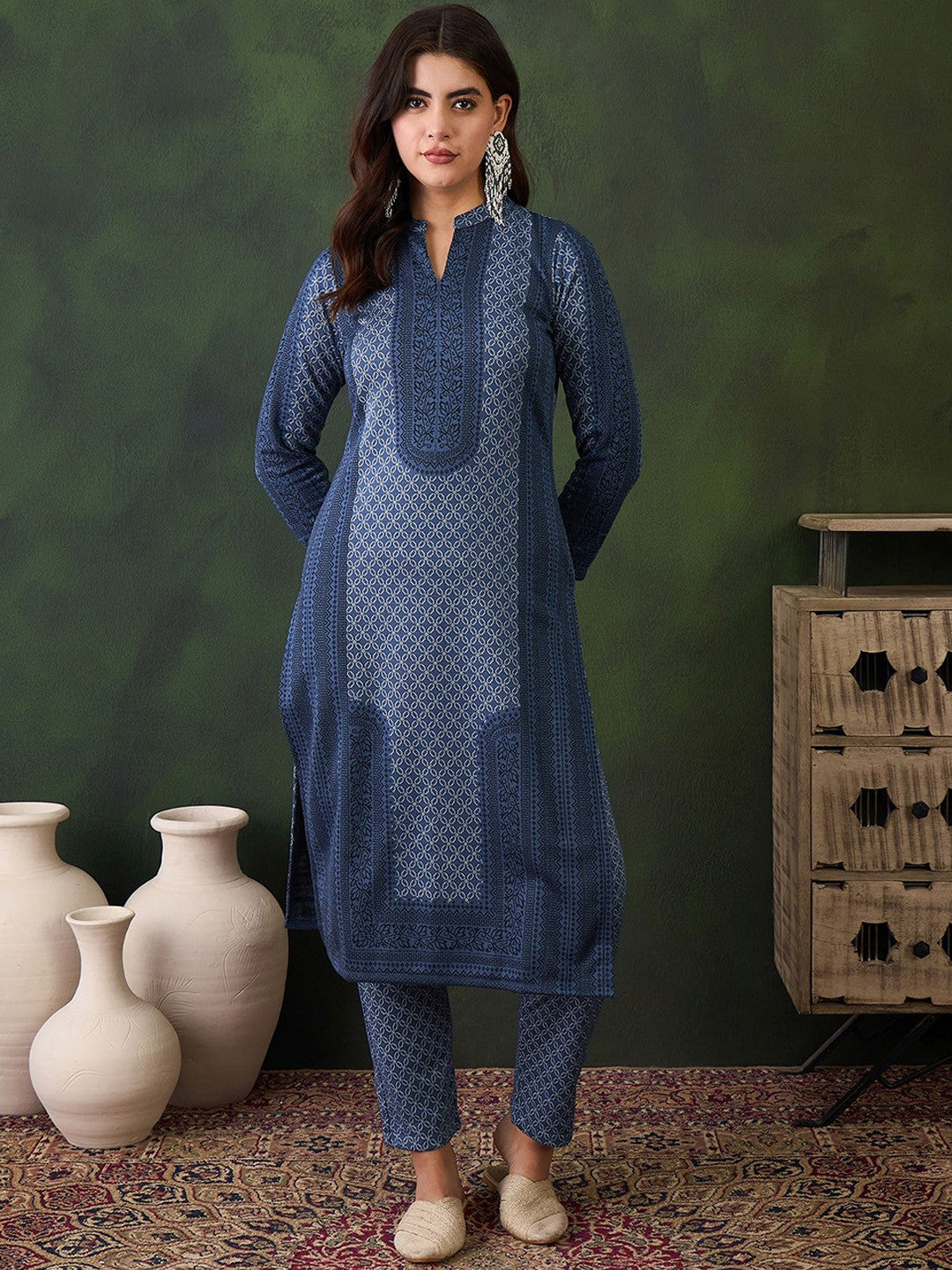 Ethnic Motifs Woven Design Mandarin Collar Straight Kurta With Trouser