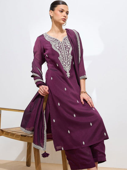 Dhiyona KL Women Ethnic Motifs Embroidered Regular Thread Work Kurta with Palazzos & With Dupatta