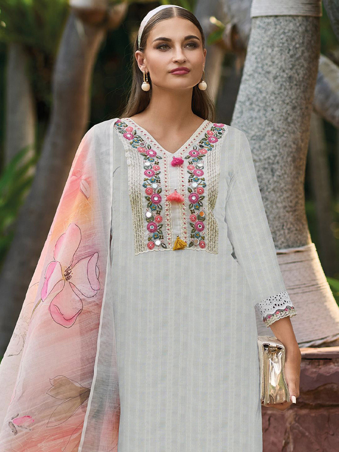 Off White Floral Embroidered V-Neck Pure Cotton Kurta with Trousers & Dupatta