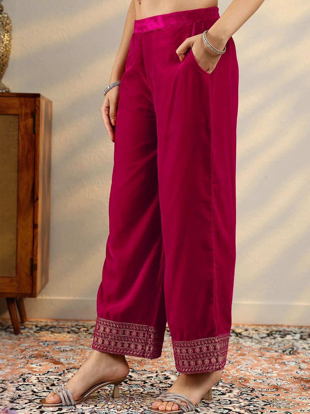Dhiyona LL Women Ethnic Motifs Embroidered Kurta with Palazzos & Dupatta