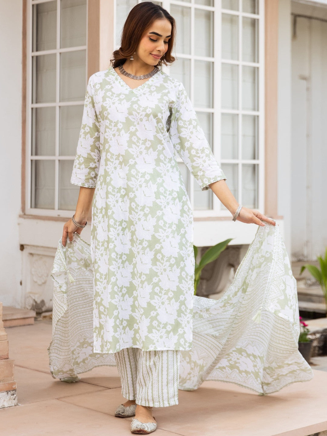 Printed Pure Cotton Straight Kurta With Trousers & Dupatta