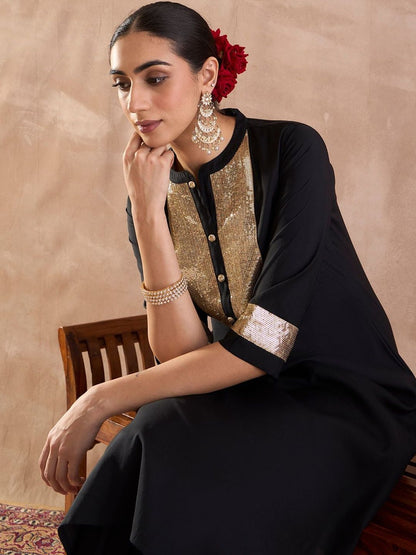 Dhiyona IE Embroidered Mandarin Collar Tunic With Trousers