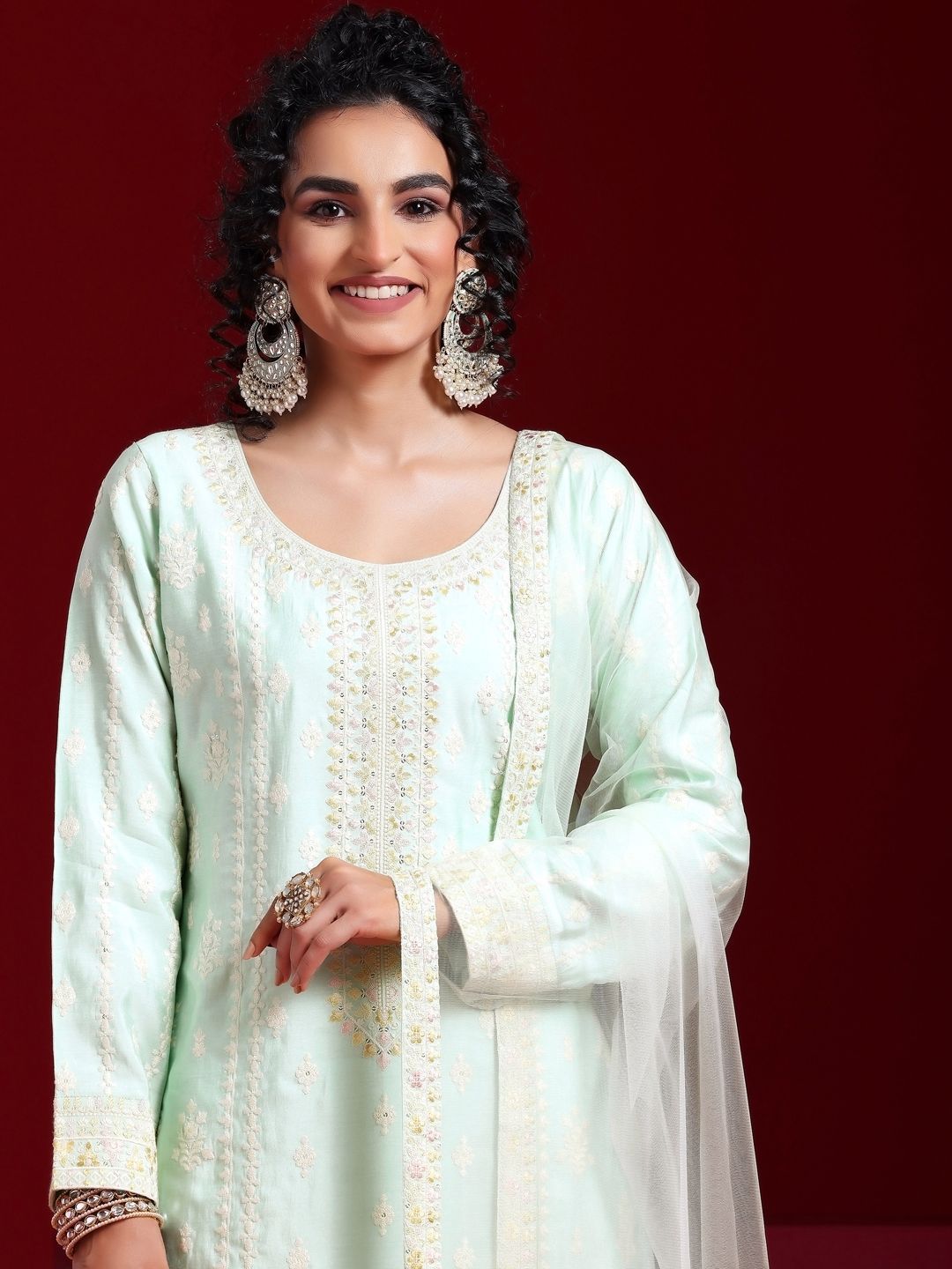 Dhiyona LL Floral Embroidered Regular Sequinned Kurta with Palazzos & With Dupatta