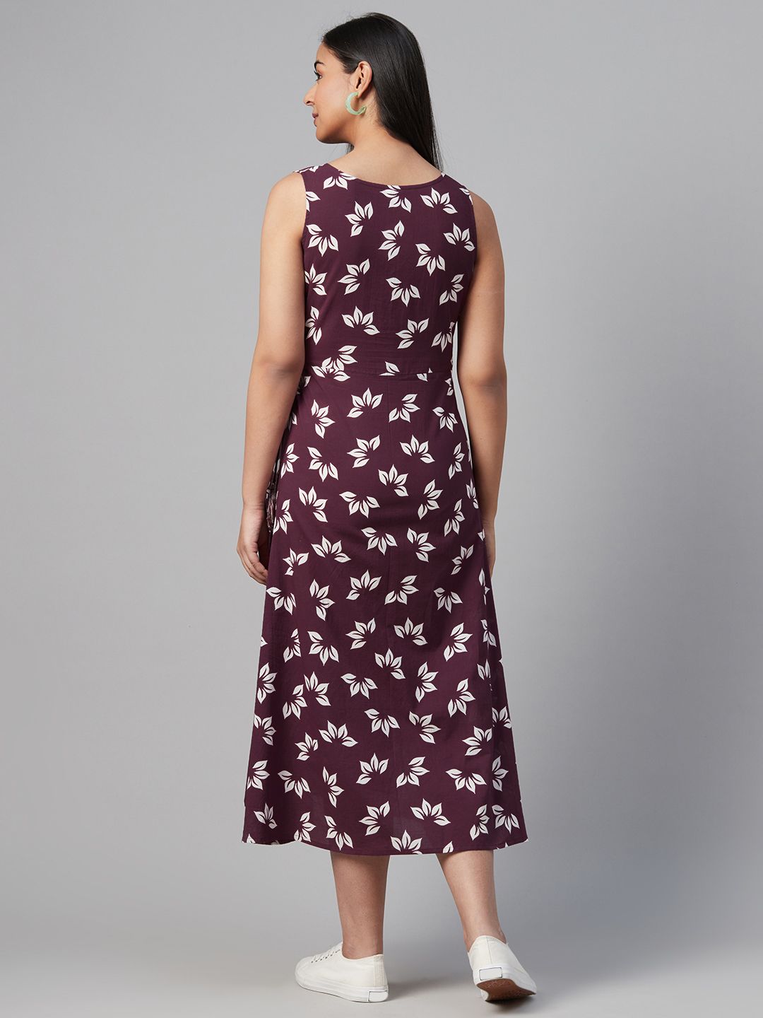 Dhiyona AY Women's Aubergine & White Tropical Print Maternity Wrap Dress