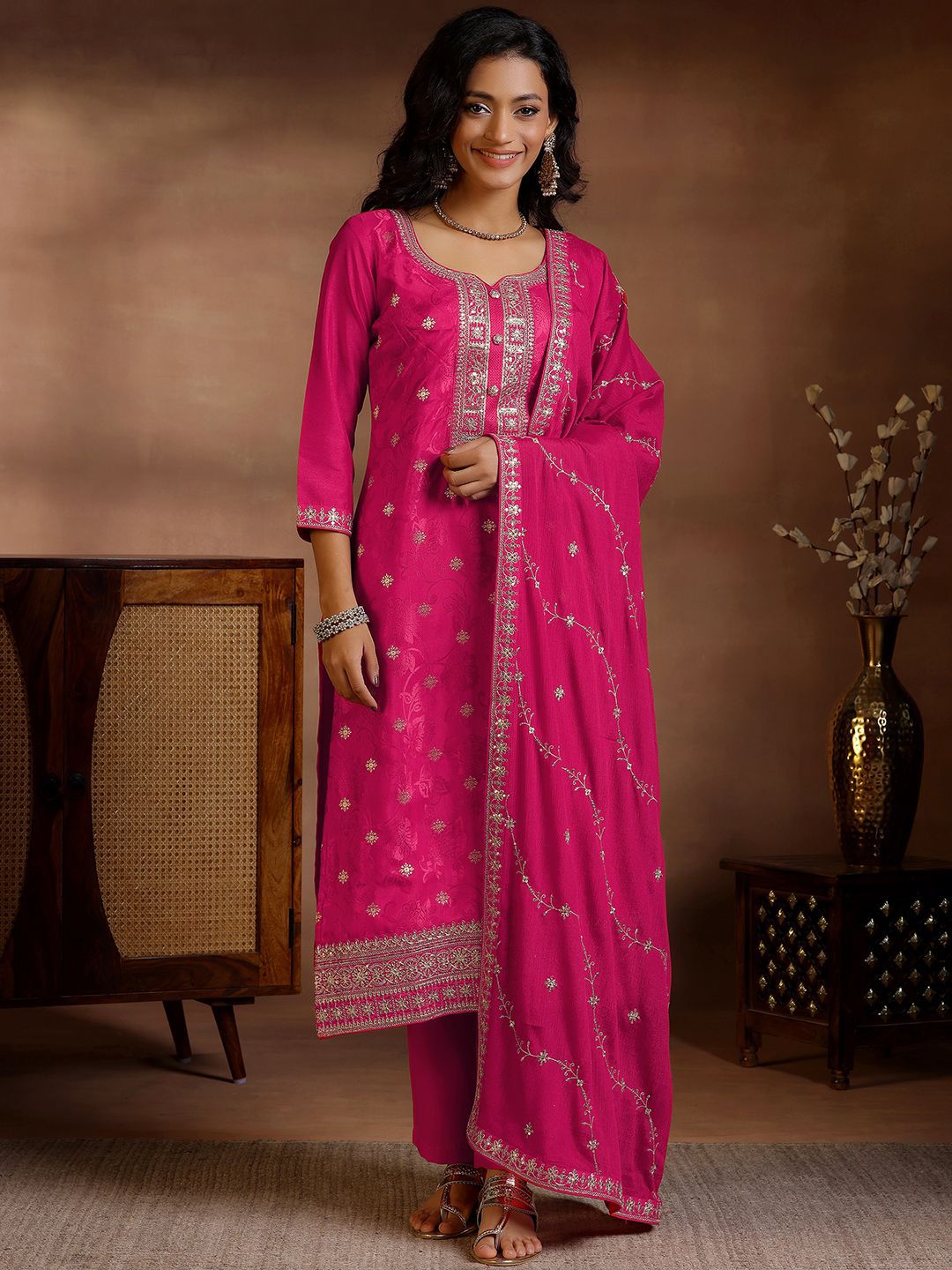Dhiyona LL Women Floral Regular Kurta with Palazzos & With Dupatta