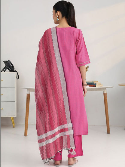 Women Regular Kurta with Salwar & With Dupatta