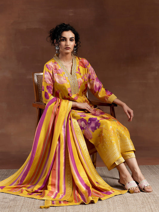 Floral Printed Kurta With Trousers & Dupatta