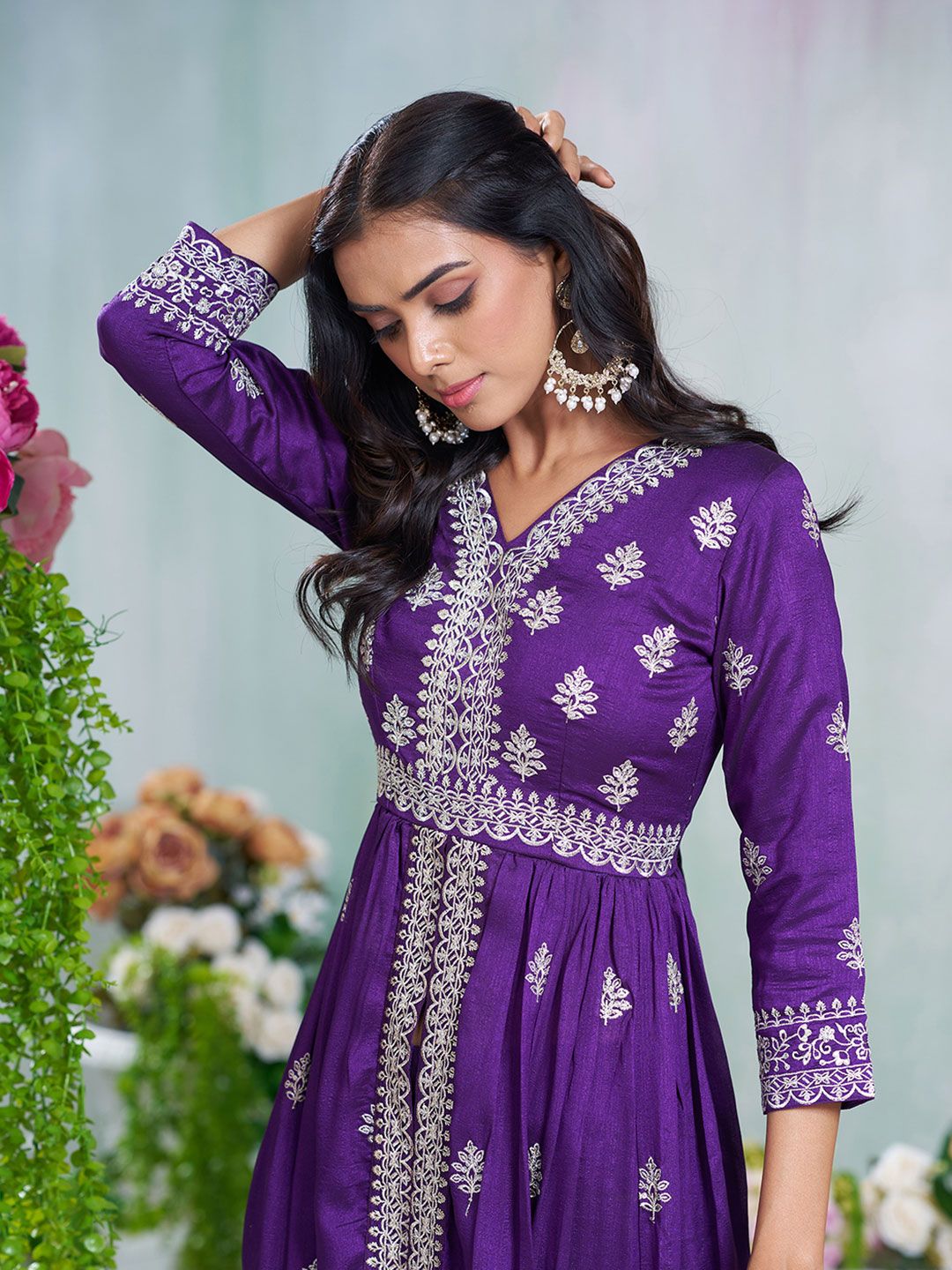 Dhiyona CH Women Floral Embroidered A-Line Kurta with Trousers