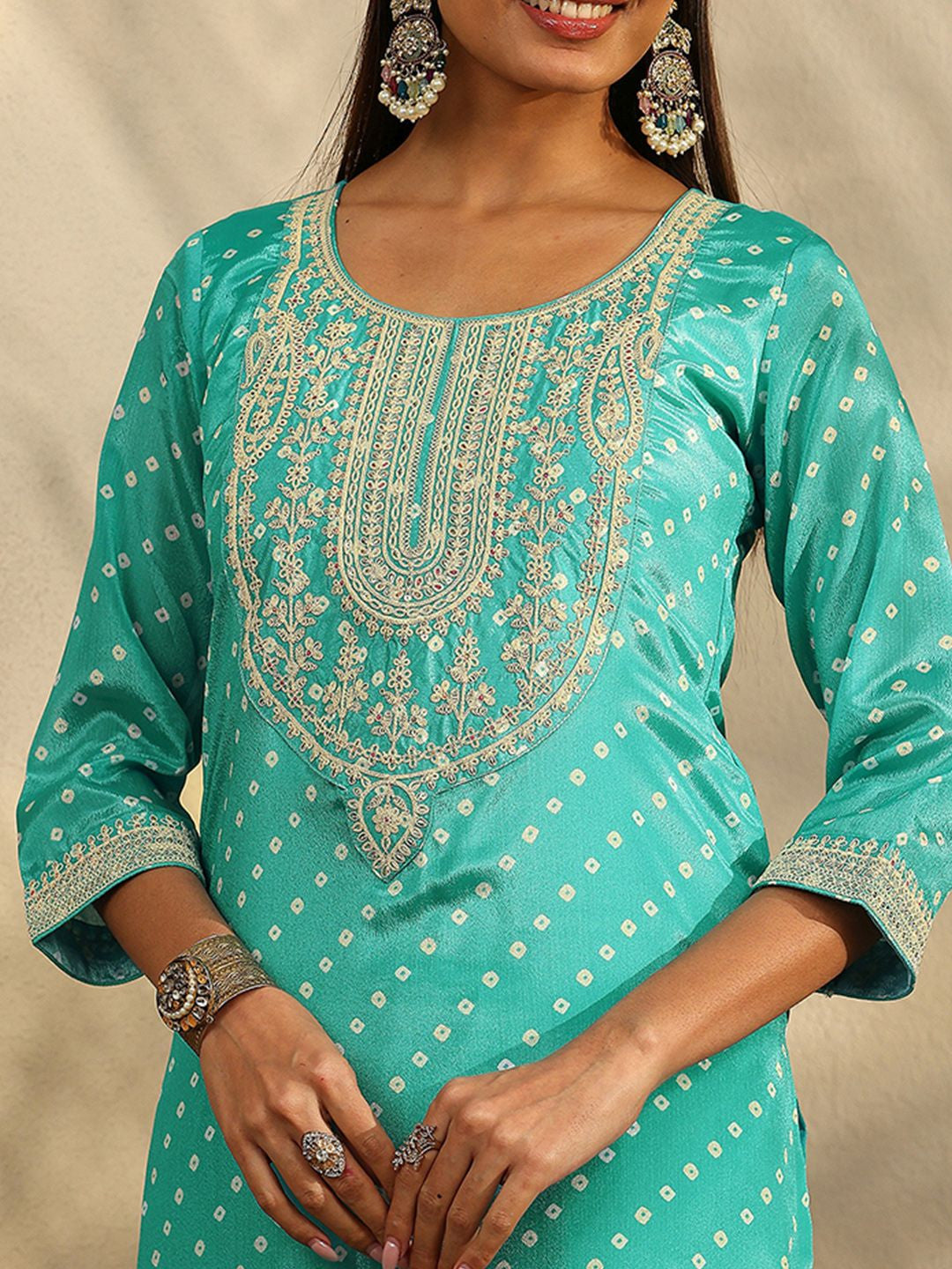 Women Ethnic Motifs Printed Regular Thread Work Kurta with Trousers & With Dupatta