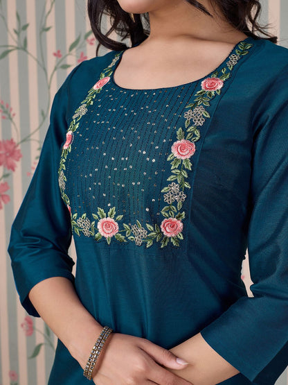 Dhiyona OD  Women Round Neck Three-Quarter Sleeves Embroidered Straight Kurta