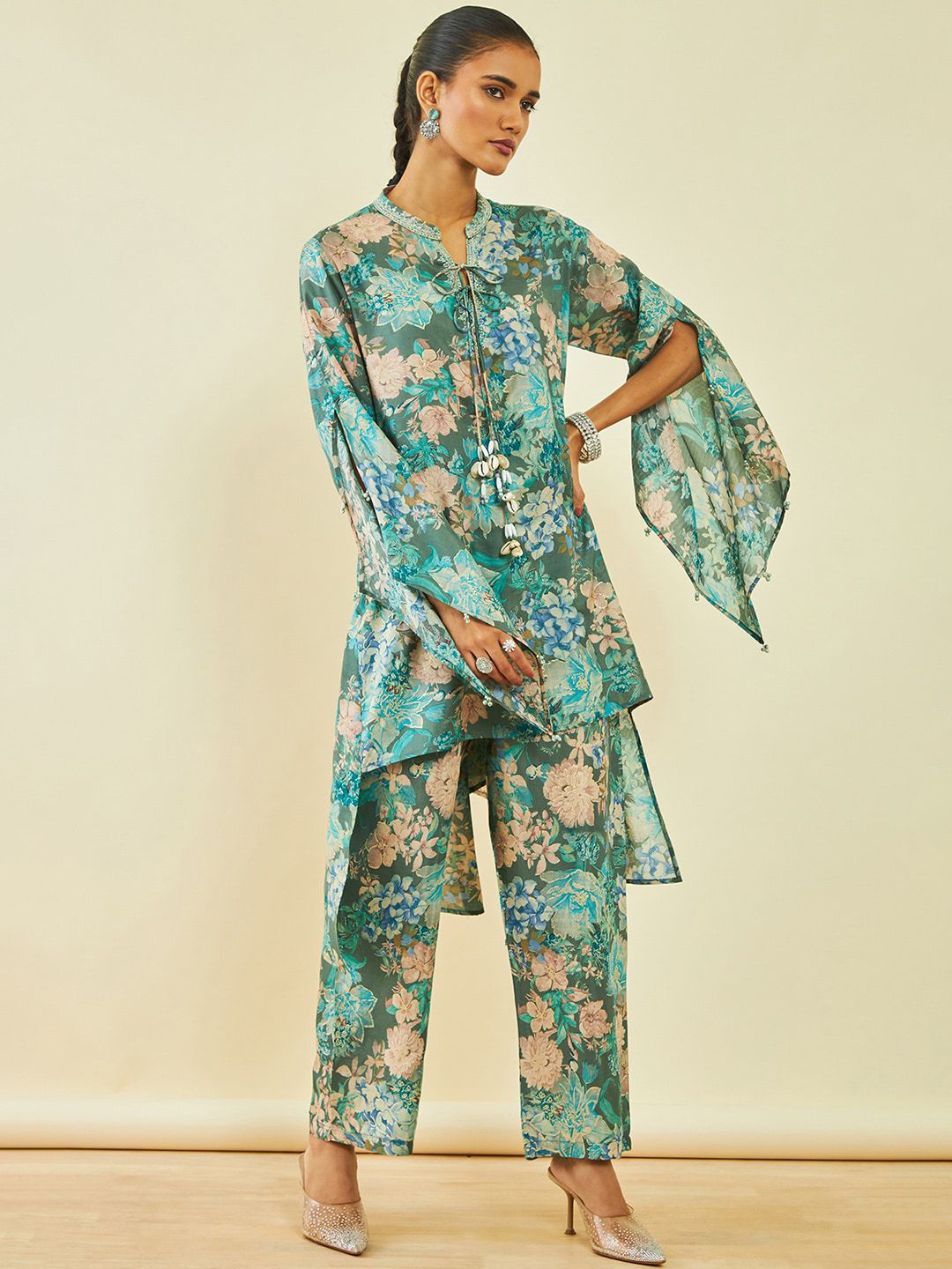 Dhiyona SO Women's Teal Floral Printed Regular Thread Work Kurta with Trousers