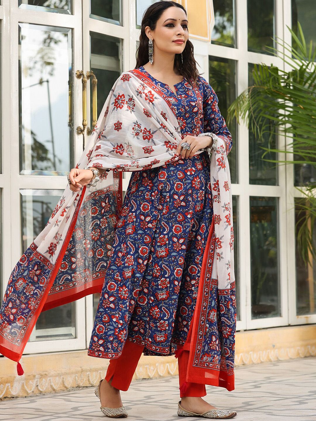 Dhiyona RR Women's Floral Printed Sequinned Pure Cotton Kurta with Trousers & Dupatta