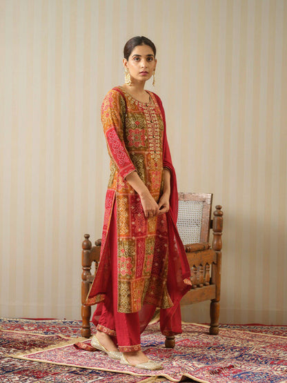 Dhiyona IS Women's Bandhani Printed Sequinned Round Neck Pure Silk Kurta with Trousers & Dupatta