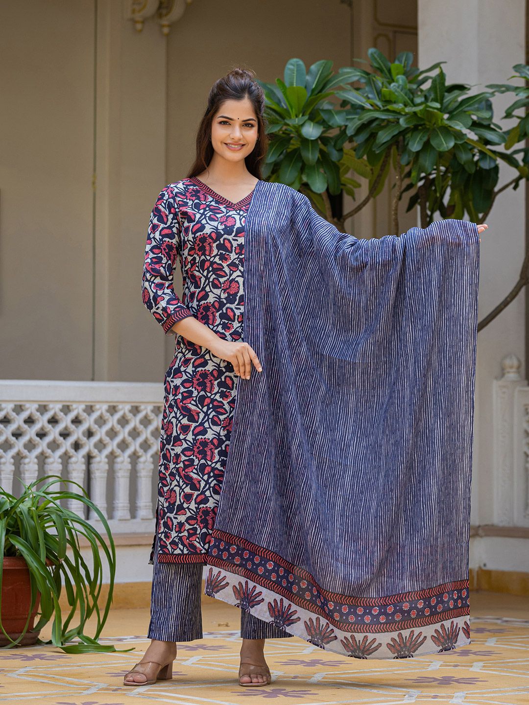Dhiyona KL Floral Printed V Neck Straight Kurta With Trousers & Dupatta