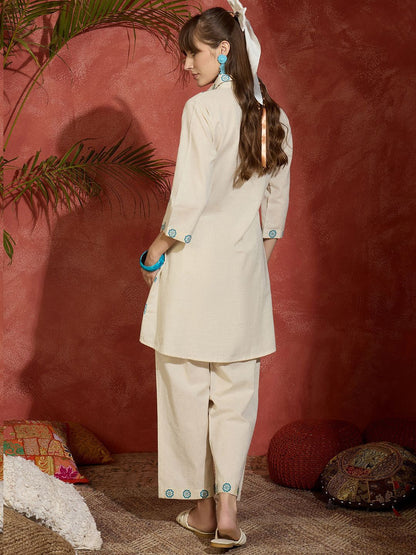 Dhiyona IE Floral Screen Printed Shirt Collar Straight Kurta With Trousers