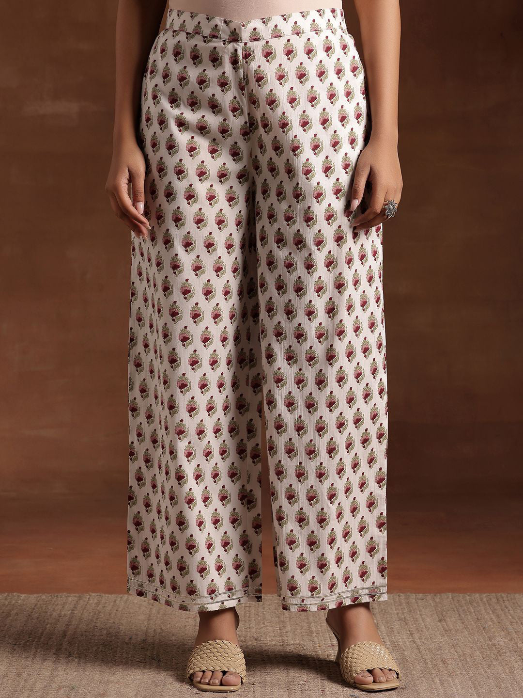 Women Floral Printed Kurta with Palazzo