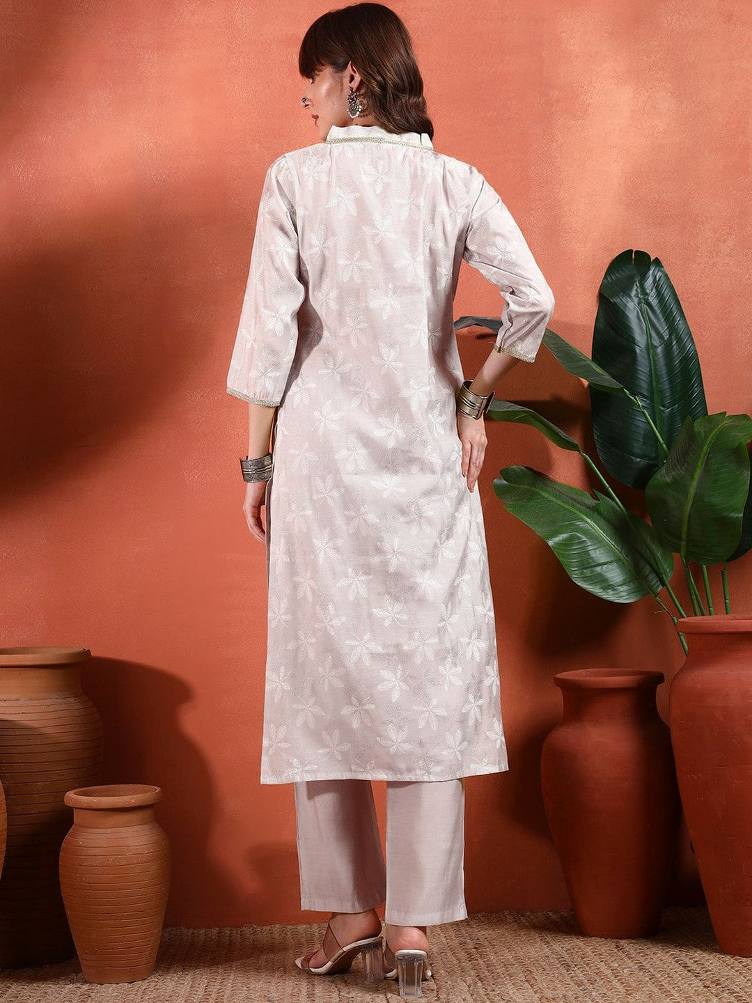 Floral Printed Straight Kurta with Trousers