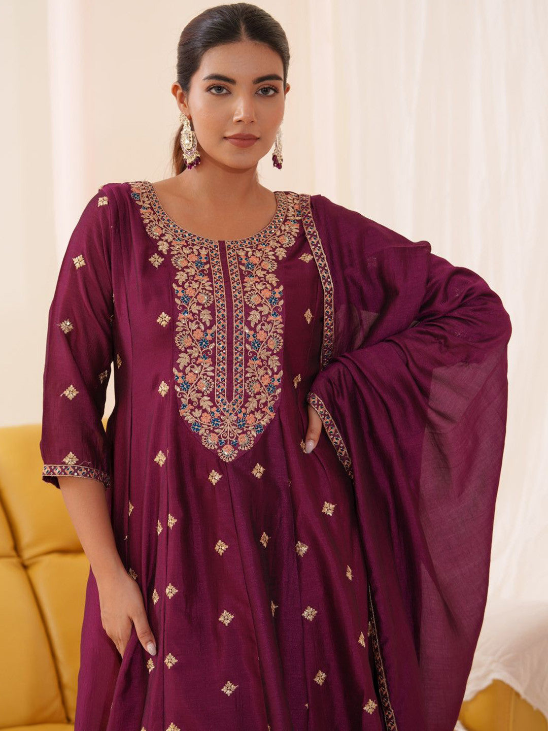 Floral Embroidered Thread Work Anarkali Kurta With Trousers & Dupatta