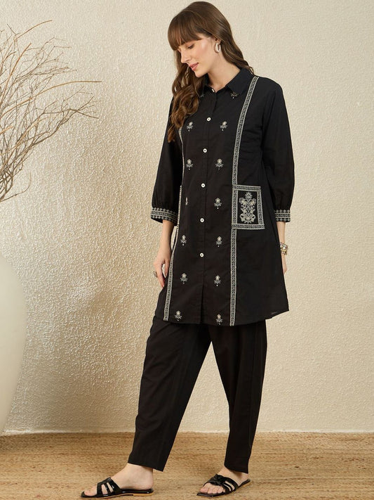 Dhiyona IE Printed Shirt Collar Three-Quarter Sleeves Pure Cotton Top With Trousers