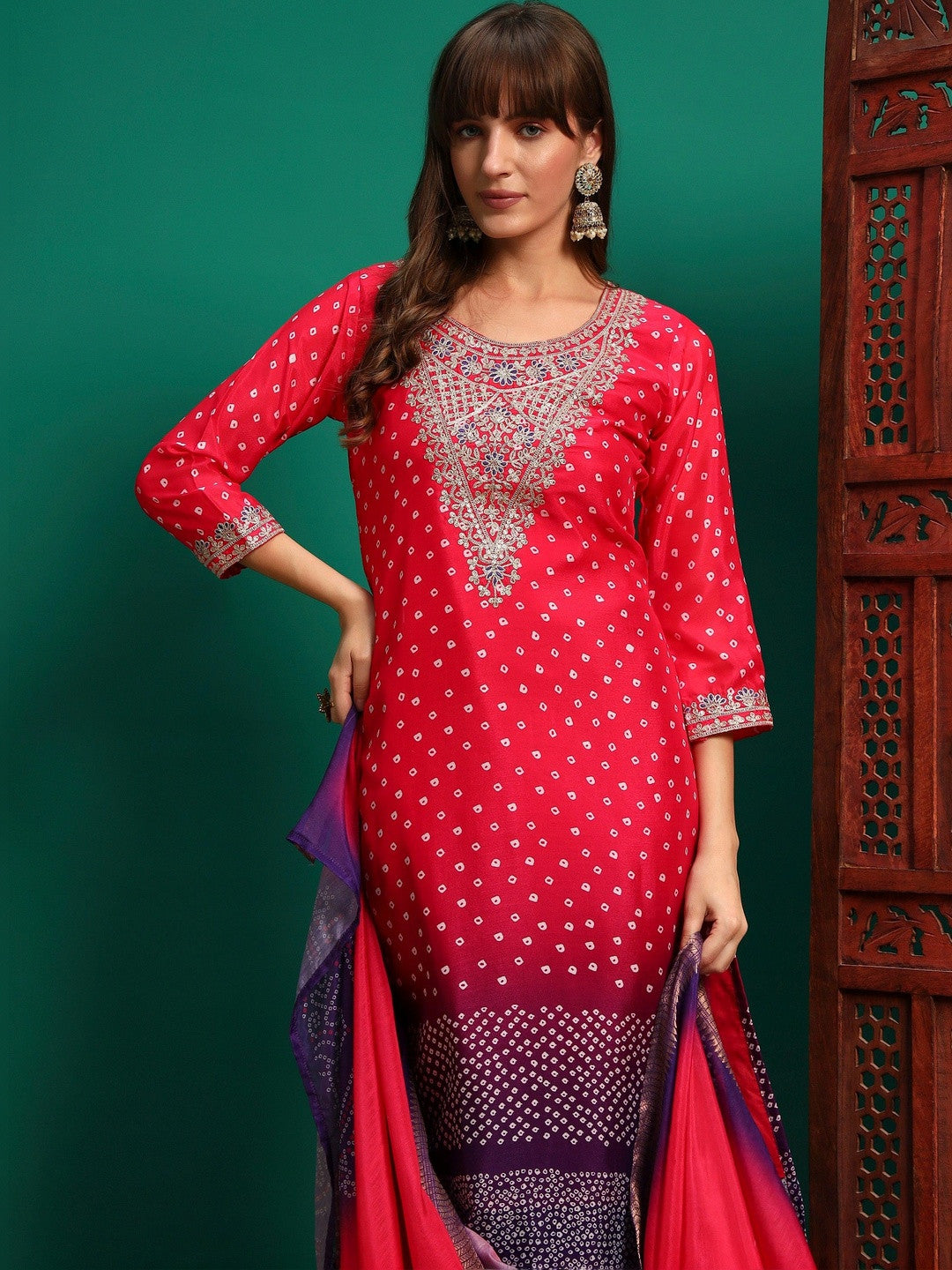 Women Printed Straight Kurta Set with Dupatta