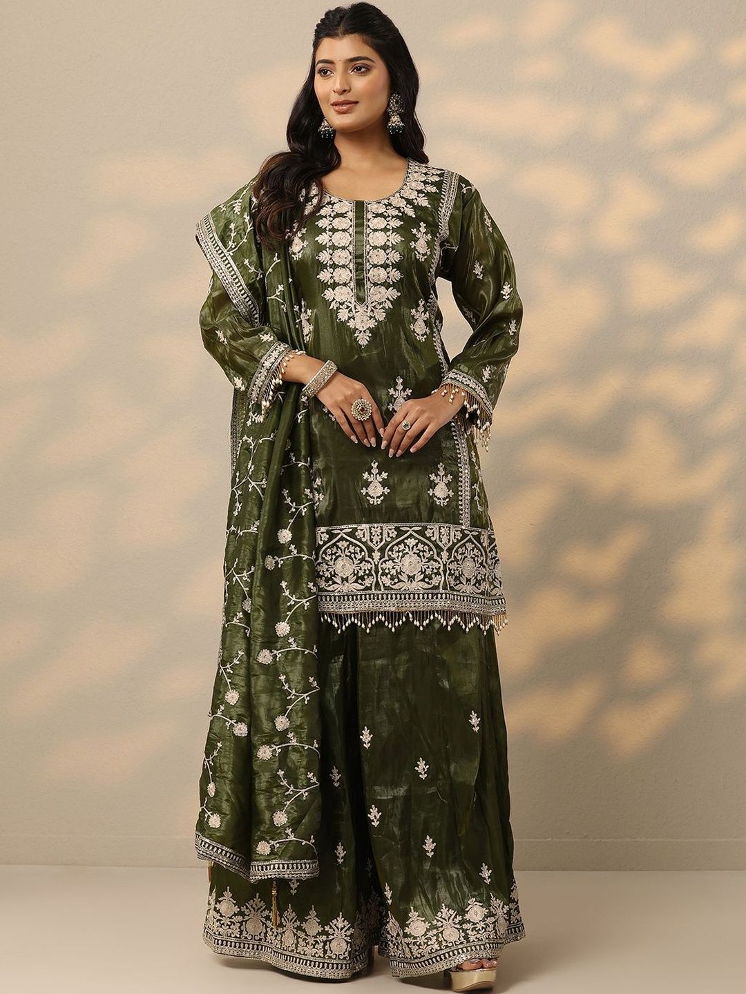 Dhiyona LL Women Ethnic Motifs Embroidered Regular Thread Work Kurta with Sharara & Dupatta