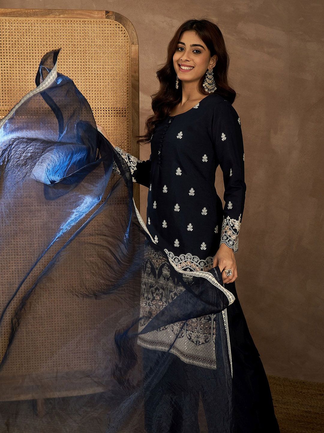 Dhiyona IN Women Floral Embroidered Kurta with Palazzo & Dupatta