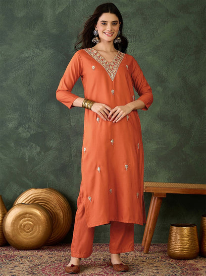 Dhiyona KL Zari Floral Embroidered V-Neck Straight Kurta With Trousers & Dupatta