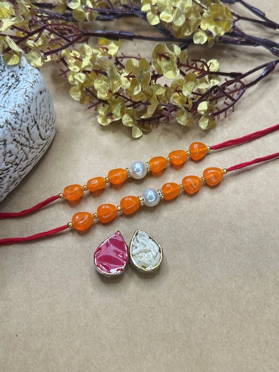 Dhiyona Rakhi