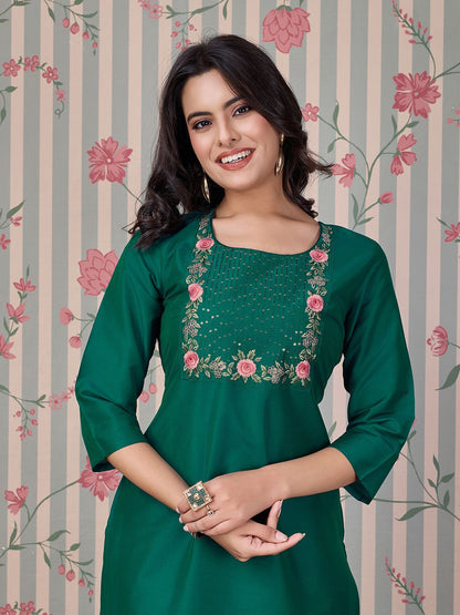 Dhiyona OD  Women Round Neck Three-Quarter Sleeves Embroidered Straight Kurta