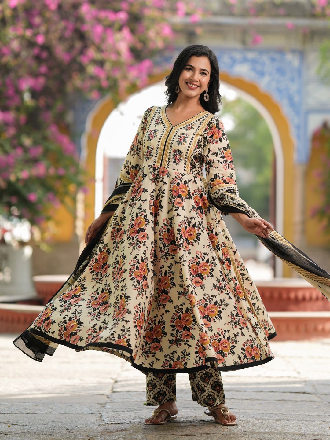 Dhiyona RR Women's Floral Printed Regular Pure Cotton Kurta with Trousers & Dupatta