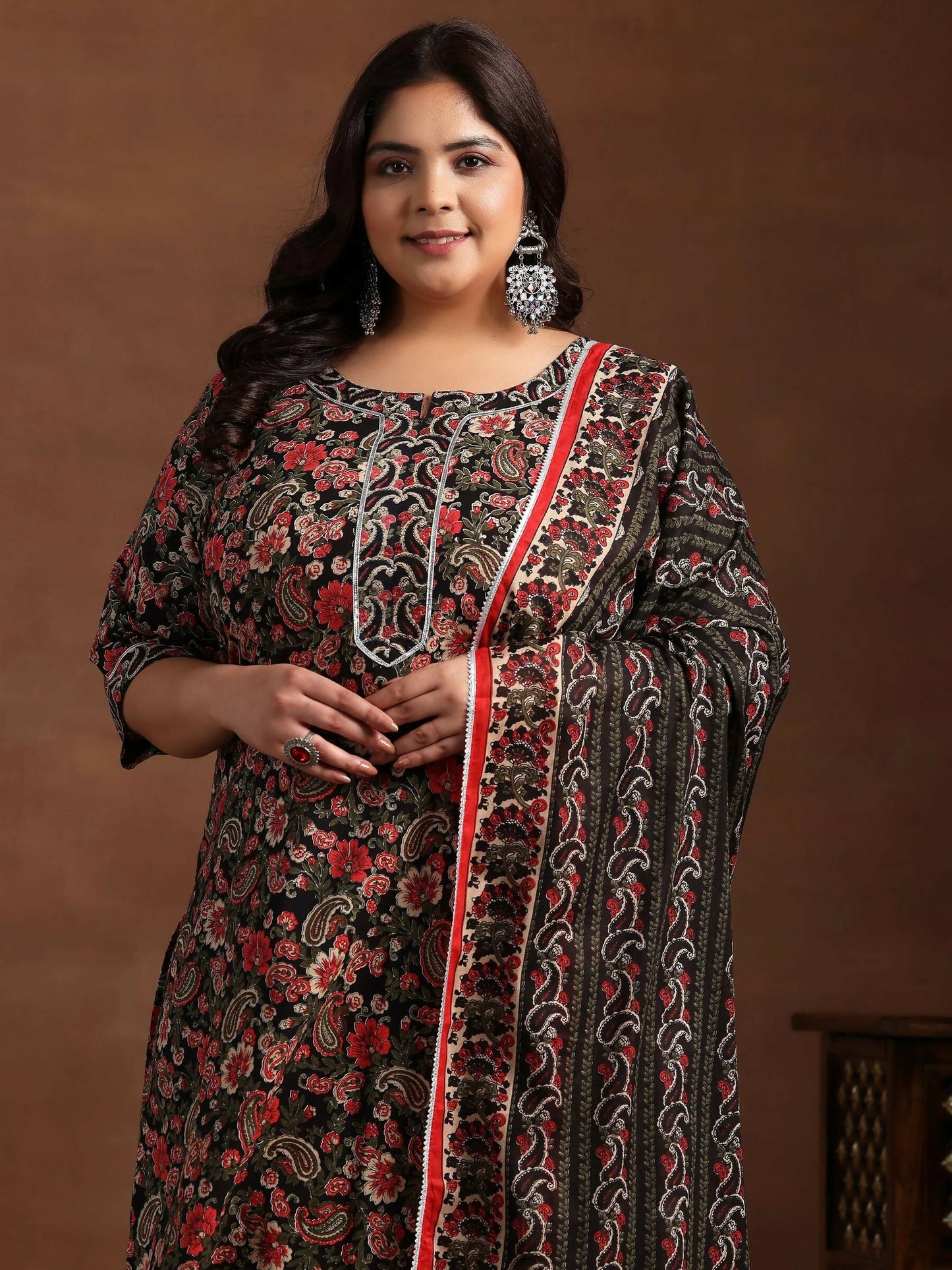 Women's LB Plus Size Black Printed Cotton Straight Suit With Dupatta