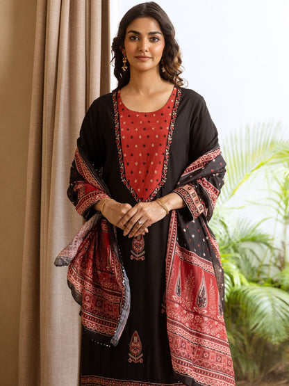Ethnic Motifs Embroidered Thread Work Kurta With Palazzo & Dupatta