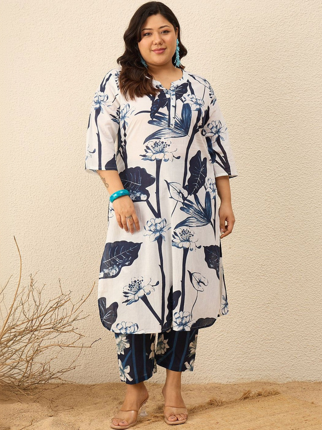 Plus Size Floral Printed Regular Kurta with Trousers