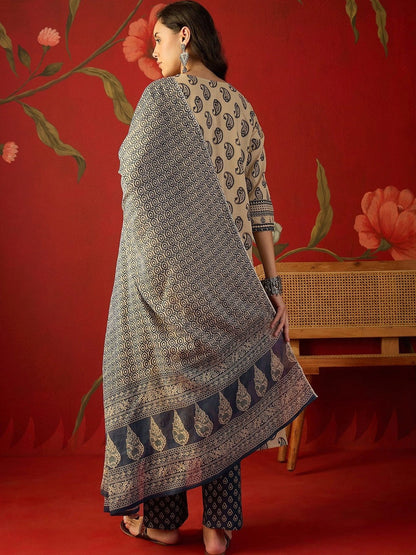 Women Paisley Printed Empire Mirror Work Pure Cotton Kurta with Trousers & With Dupatta