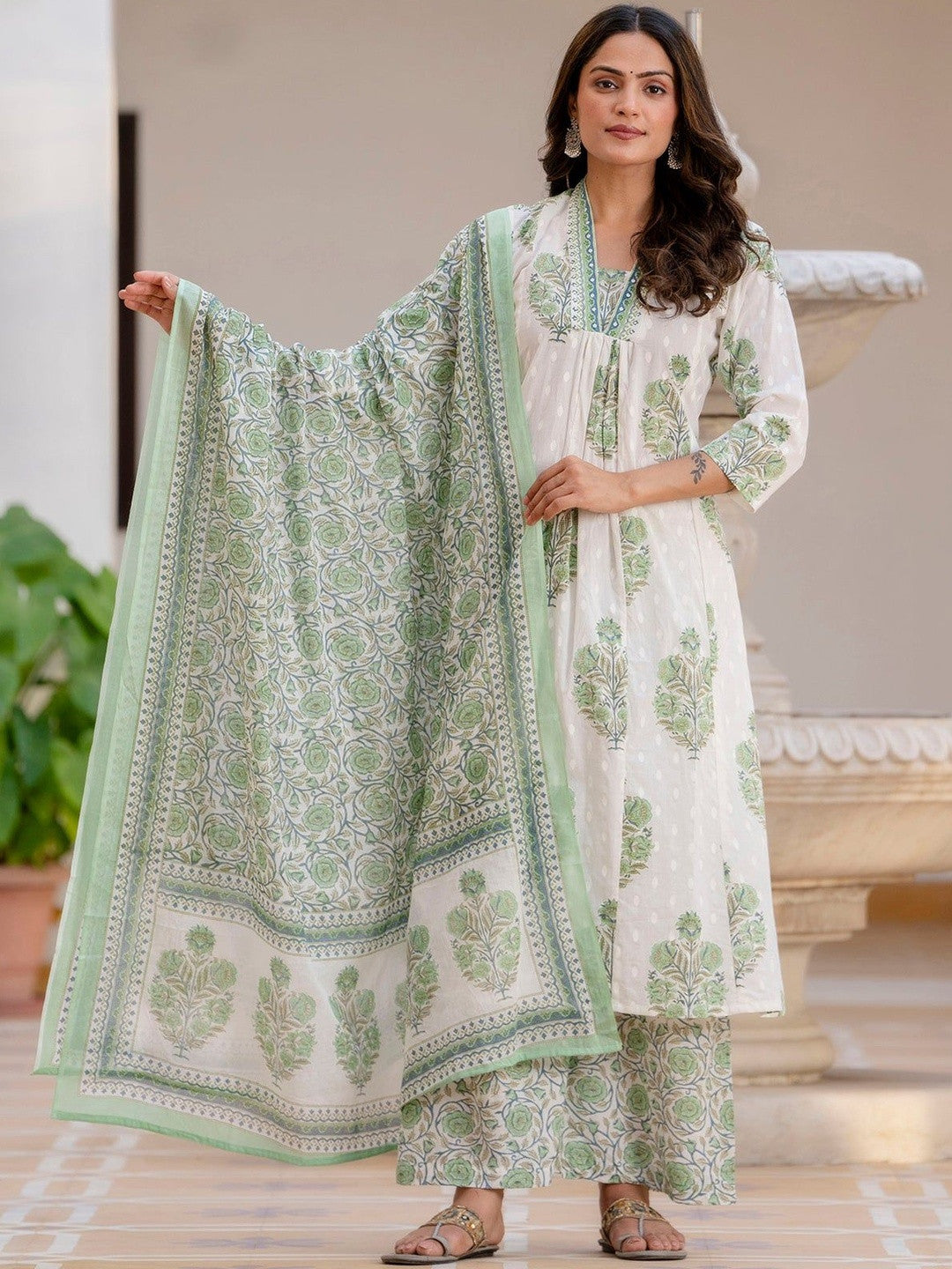 Dhiyona SN Printed Pure Cotton V-Neck Kurta & Palazzos Kurta Set