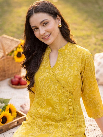 Women Floral Printed Angrakha Pure Cotton Kurta with Trousers & With Dupatta