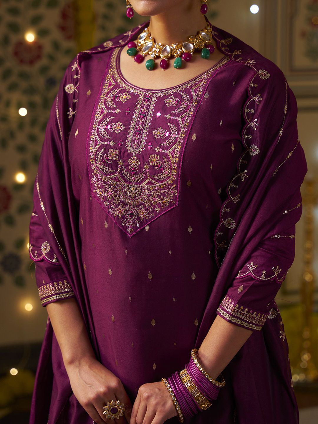 Dhiyona CH Women Floral Embroidered Kurta with Trousers & Dupatta