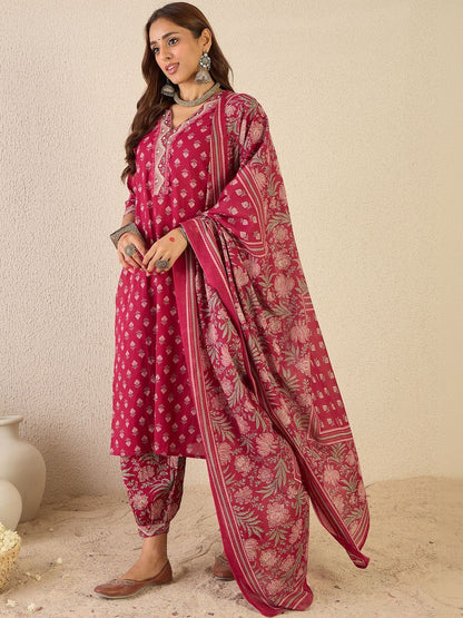Women Ethnic Motifs Printed Regular Beads and Stones Pure Cotton Kurta with Patiala & With Dupatta