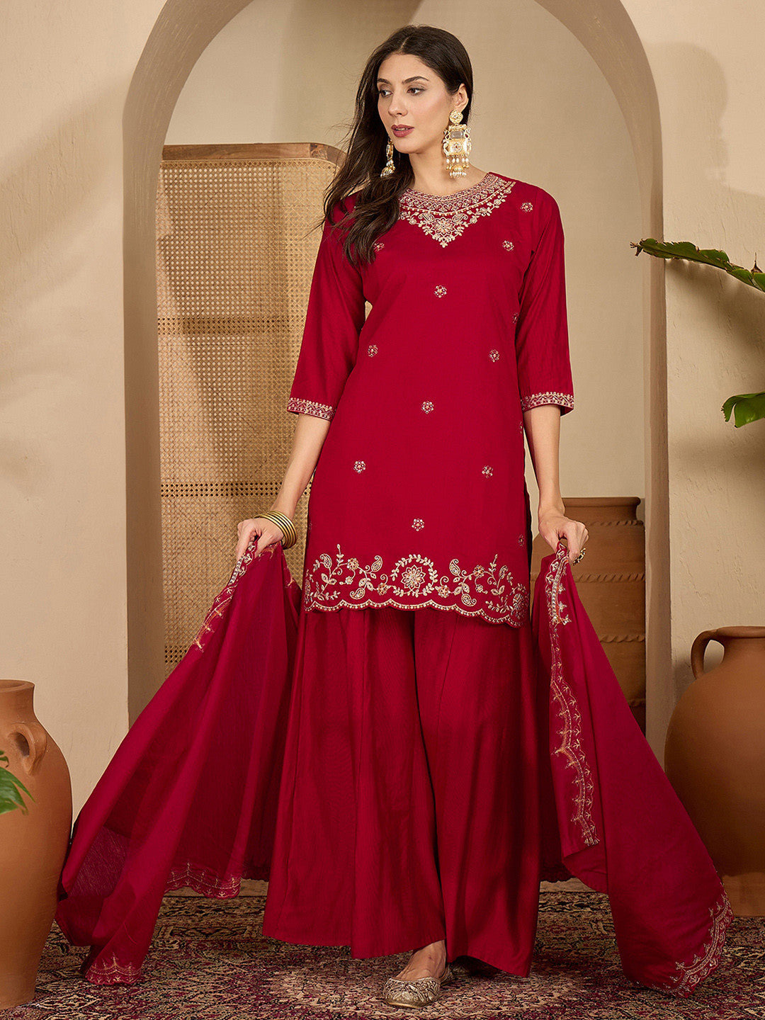 Embroidered Round Neck Kurta & Trousers With Dupatta