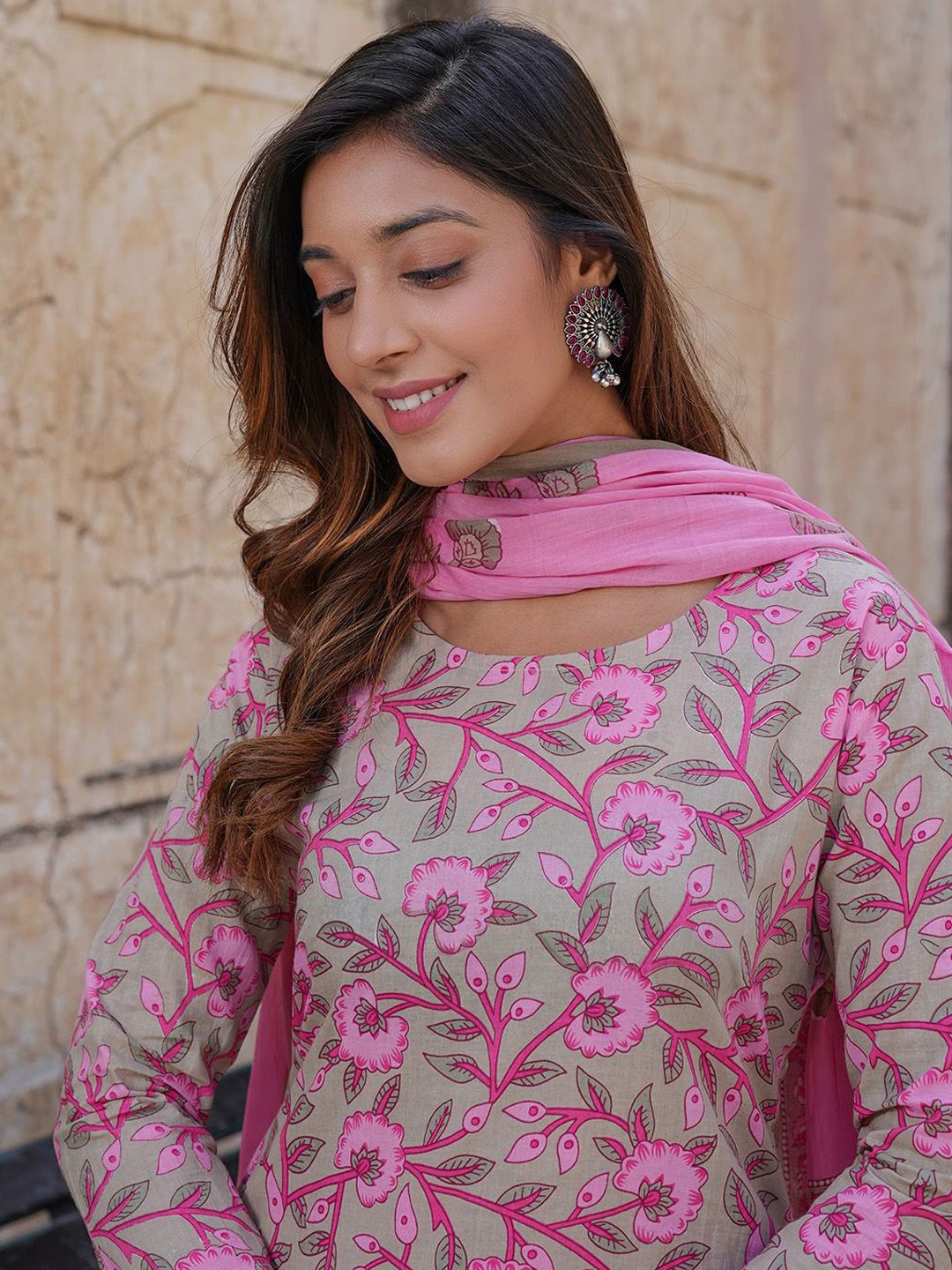 Dhiyona KL Floral Printed Pure Cotton Kurta With Trousers & Dupatta